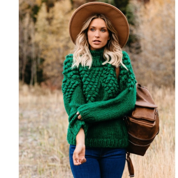 ELYSHIA Popcorn Knit Sweater - Picture 4 of 8